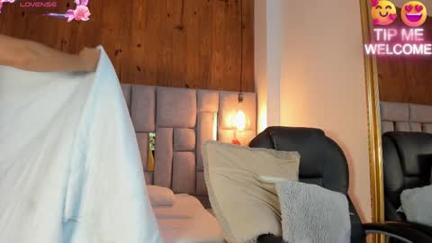 Saori  online show from March 2025 06:16:01 PM