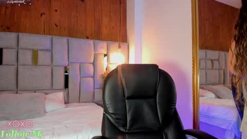 Saori  online show from March 2025 11:44:02 AM