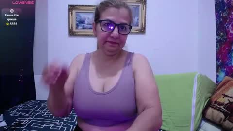 sara online show from October 2025 12:43:02 AM