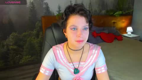 Sarah online show from October 2025 12:55:01 AM