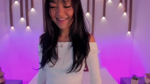 S A R A online show from January 2025 02:17:01 AM