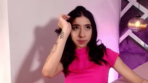 sara_lopee1 online show from October 2025 12:06:01 PM