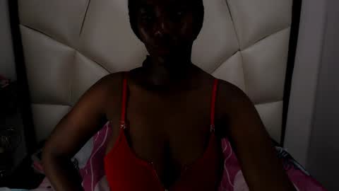 Snapshot of sara_marks chatting on December 2024 12:16:02 PM S A R A online show from December 2024 12:16:02 PM