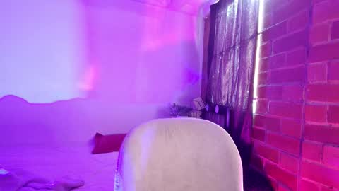 Sara online show from March 2025 12:37:01 PM