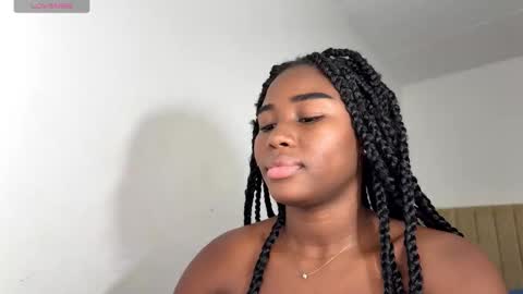 Snapshot of sara_muscle chatting on October 2025 02:00:02 AM Sara online show from October 2025 02:00:02 AM