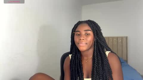 Snapshot of sara_muscle chatting on October 2025 11:38:01 PM Sara online show from October 2025 11:38:01 PM