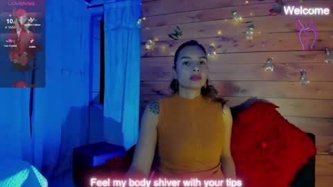 Snapshot of sara_thompson01 chatting on September 2025 01:33:02 AM SARA online show from September 2025 01:33:02 AM