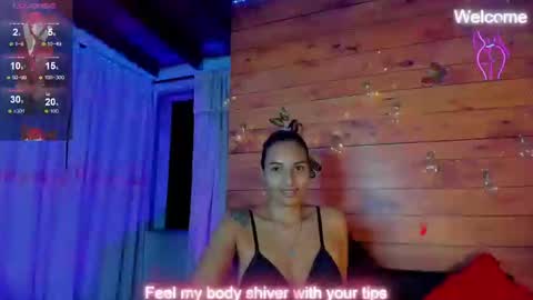 Snapshot of sara_thompson01 chatting on October 2025 05:05:01 AM SARA online show from October 2025 05:05:01 AM