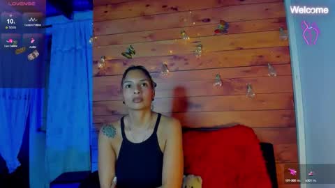 Snapshot of sara_thompson01 chatting on October 2025 02:15:01 AM SARA online show from October 2025 02:15:01 AM