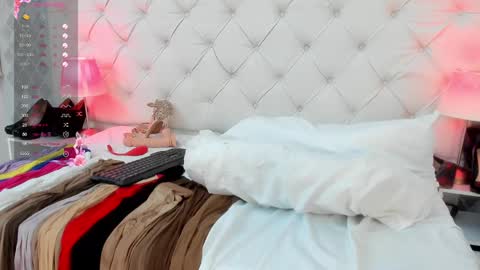 Saraa Gomez online show from January 2025 09:28:02 AM
