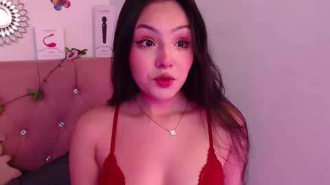          online show from September 2025 04:00:01 PM