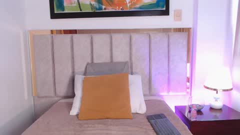 SaraBloom online show from March 2025 06:22:02 PM