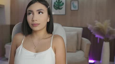 Sara Belmont online show from September 2025 11:56:02 AM