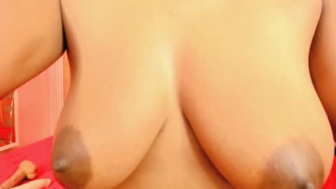 Sara Castillo online show from January 2025 03:47:02 PM