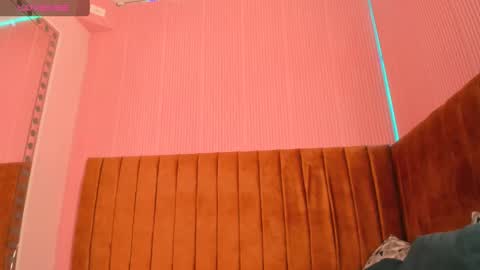 Sara Castillo online show from February 2025 12:47:01 PM