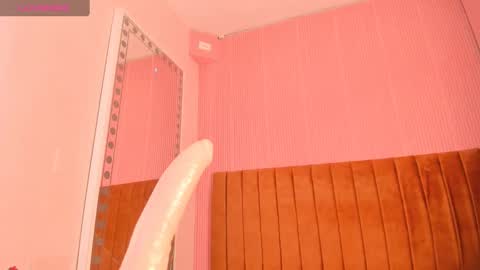 Sara Castillo online show from March 2025 10:26:02 AM