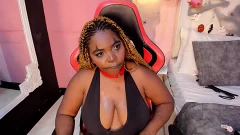 saradunss online show from October 2025 07:26:02 PM