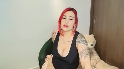 Snapshot of saraevil chatting on October 2025 04:27:01 AM Sara online show from October 2025 04:27:01 AM