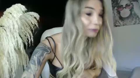 CALL ME LOVE SARITA online show from October 2025 08:53:02 PM