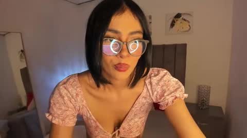 sarah__bigboobs online show from January 2025 11:30:01 PM