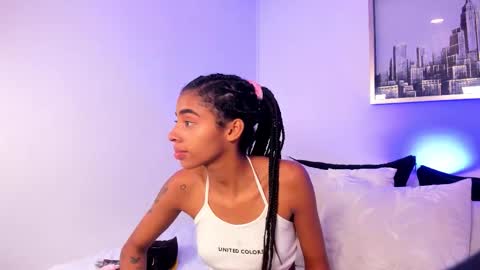 Snapshot of sarah_ashbourne chatting on October 2025 12:53:02 PM sarah_ashbourne online show from October 2025 12:53:02 PM