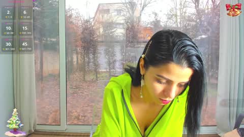 Sara online show from December 2024 10:06:02 AM