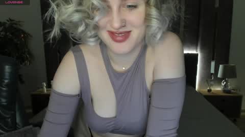 Sarah online show from December 2024 01:03:02 AM