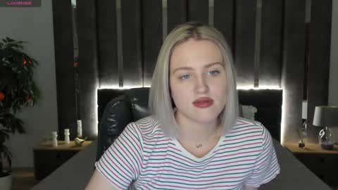 Sarah online show from December 2024 04:28:02 AM