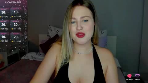 Sarah online show from October 2025 01:01:02 AM