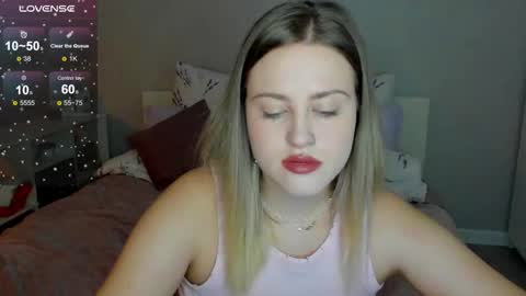 Sarah online show from October 2025 12:08:02 AM