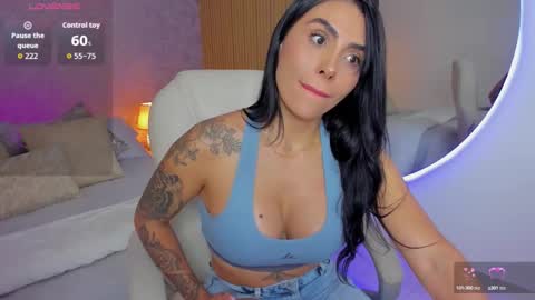 Sarah online show from September 2025 10:04:02 PM