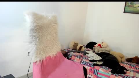 Sarah online show from November 2025 05:34:01 PM