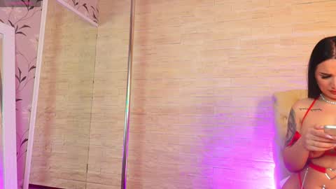 Snapshot of sarahadams chatting on December 2025 06:00:01 AM Sara ONLY ACCOUNT onlyfans damn babygirlll online show from December 2025 06:00:01 AM