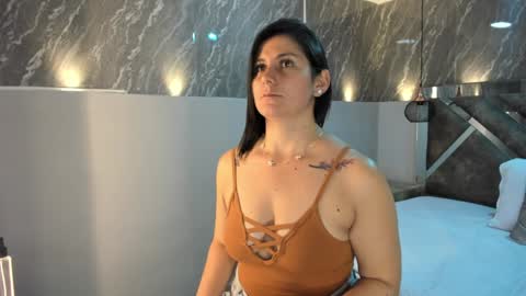 Sarah Deyvis online show from December 2024 08:36:01 PM