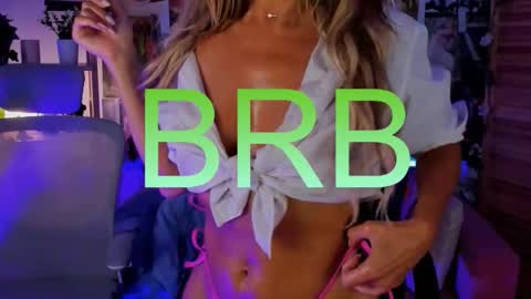 Snapshot of sarahholly chatting on October 2025 11:07:01 AM Divine Sarah NONUDE model online show from October 2025 11:07:01 AM