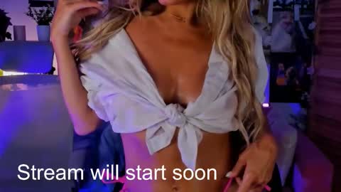 Snapshot of sarahholly chatting on November 2025 11:20:02 AM Divine Sarah NONUDE model online show from November 2025 11:20:02 AM