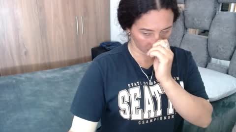 Lia online show from December 2024 07:59:02 PM