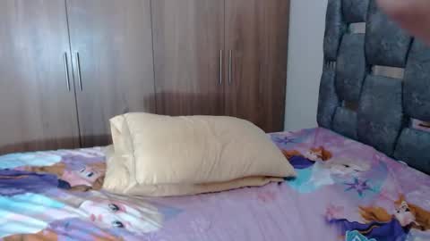 Lia online show from January 2025 08:02:01 PM