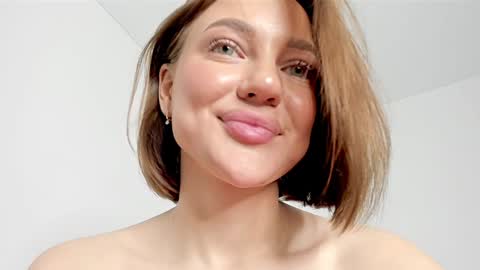 Snapshot of sarahphyllis chatting on December 2024 11:20:02 PM sarahphyllis online show from December 2024 11:20:02 PM