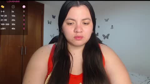 Snapshot of sarahros1 chatting on October 2025 04:11:01 AM Sarah online show from October 2025 04:11:01 AM