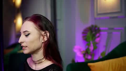 Snapshot of saraiangel chatting on November 2025 10:10:02 PM Sarai online show from November 2025 10:10:02 PM