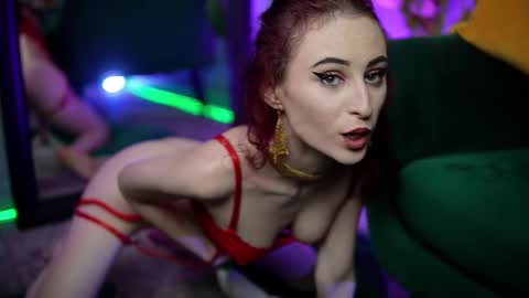 Snapshot of saraiangel chatting on November 2025 09:25:02 PM Sarai online show from November 2025 09:25:02 PM