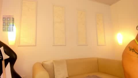 Snapshot of sarakush chatting on October 2025 12:13:02 PM Sara online show from October 2025 12:13:02 PM