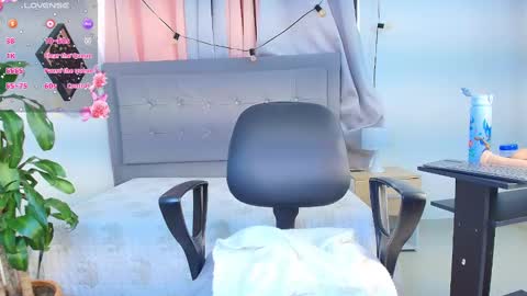 SARA online show from October 2025 01:09:02 PM