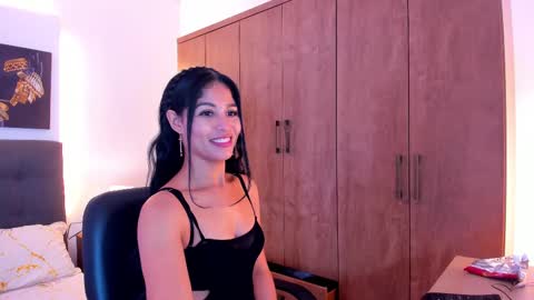 Snapshot of saralife69 chatting on February 2025 06:15:02 PM saralife69 online show from February 2025 06:15:02 PM