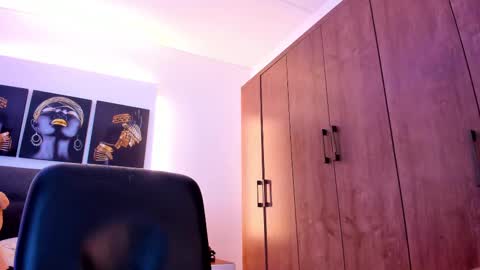 Snapshot of saralife69 chatting on February 2025 02:59:02 PM saralife69 online show from February 2025 02:59:02 PM