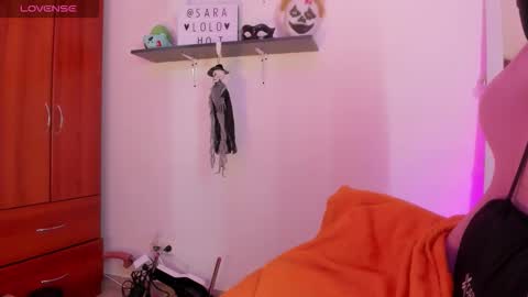 Snapshot of saralolo420 chatting on October 2025 12:33:02 AM sara online show from October 2025 12:33:02 AM