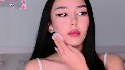 Snapshot of saranmia chatting on October 2025 08:17:01 AM Mia online show from October 2025 08:17:01 AM