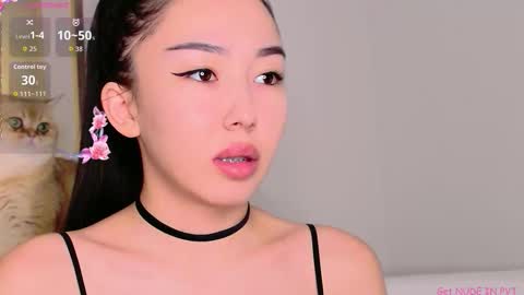 Snapshot of saranmia chatting on October 2025 09:11:04 AM Mia online show from October 2025 09:11:04 AM