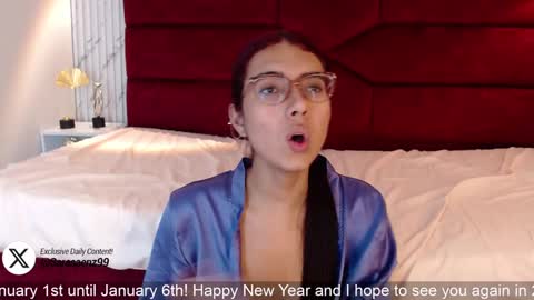 Snapshot of sarasaenz_99 chatting on December 2024 01:36:02 AM Sara online show from December 2024 01:36:02 AM